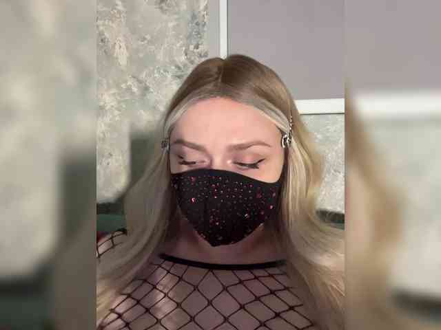 linaaaz webcam