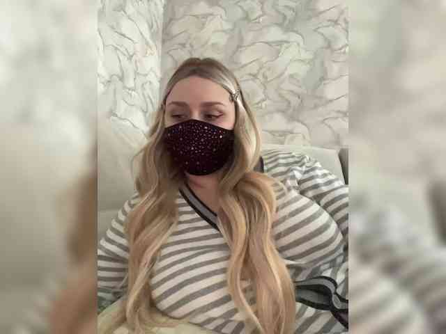 linaaaz webcam