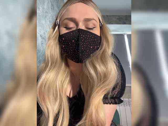 linaaaz webcam