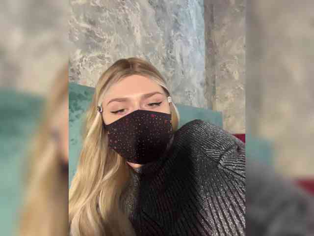 linaaaz webcam