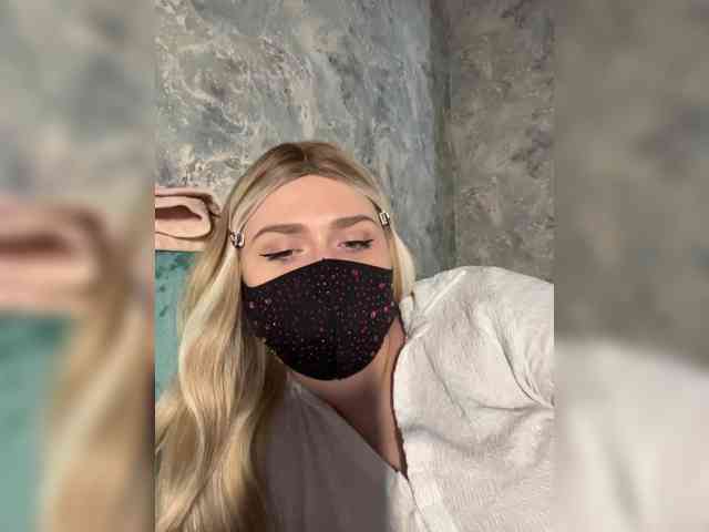 linaaaz webcam