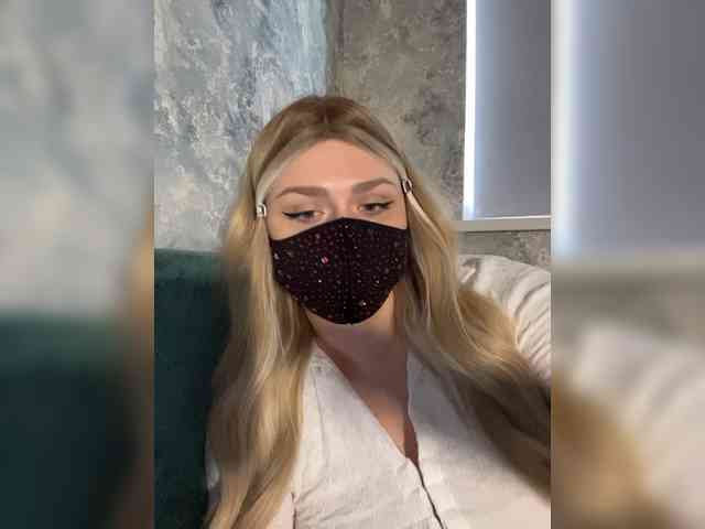 linaaaz webcam