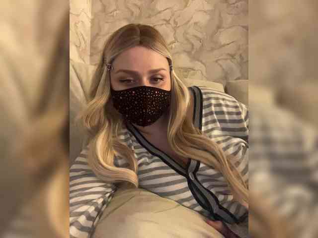linaaaz webcam