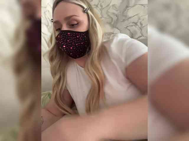 linaaaz webcam