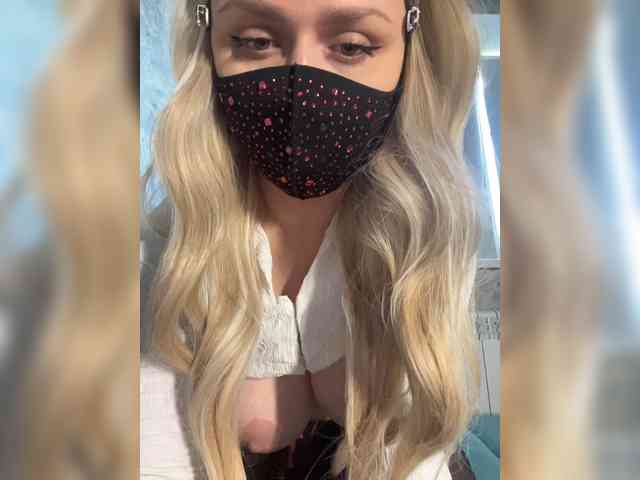 linaaaz webcam
