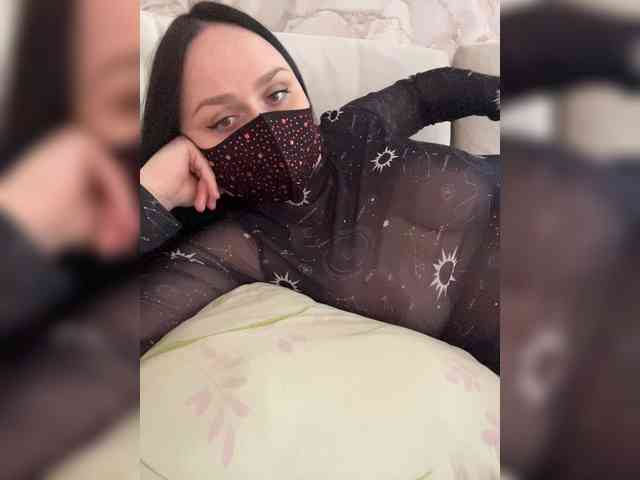 linaaaz webcam