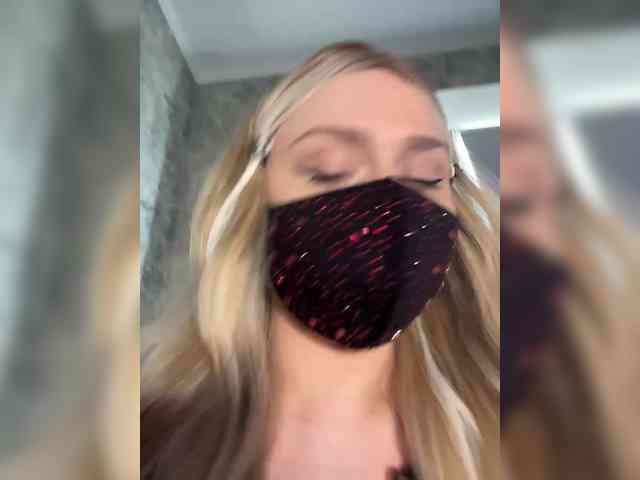 linaaaz webcam
