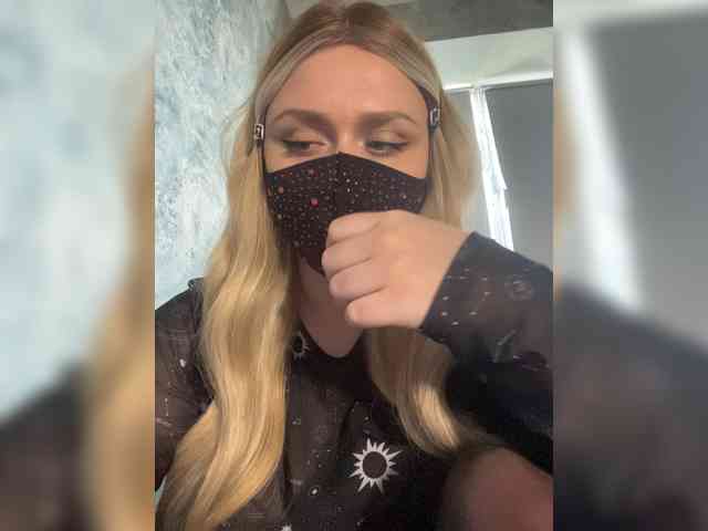 linaaaz webcam