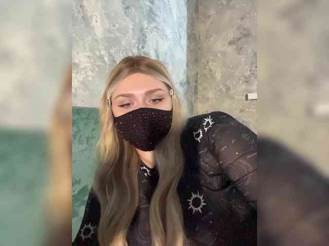 linaaaz webcam