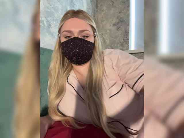 linaaaz webcam