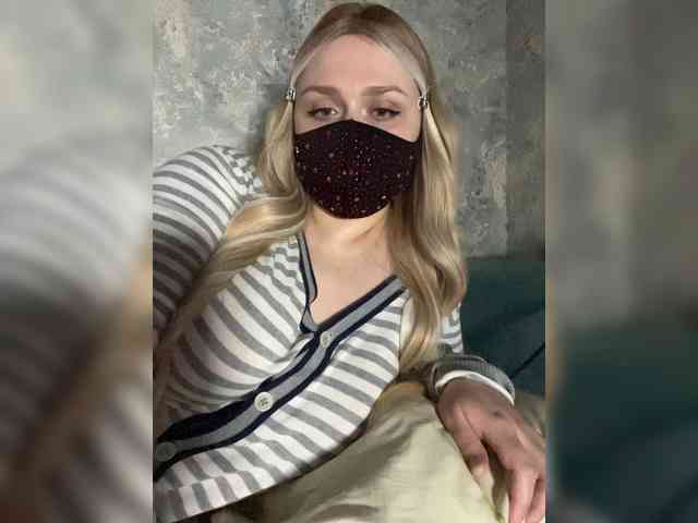 linaaaz webcam
