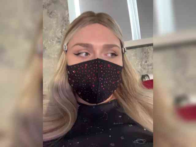 linaaaz webcam