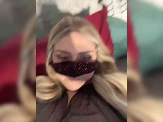 linaaaz webcam