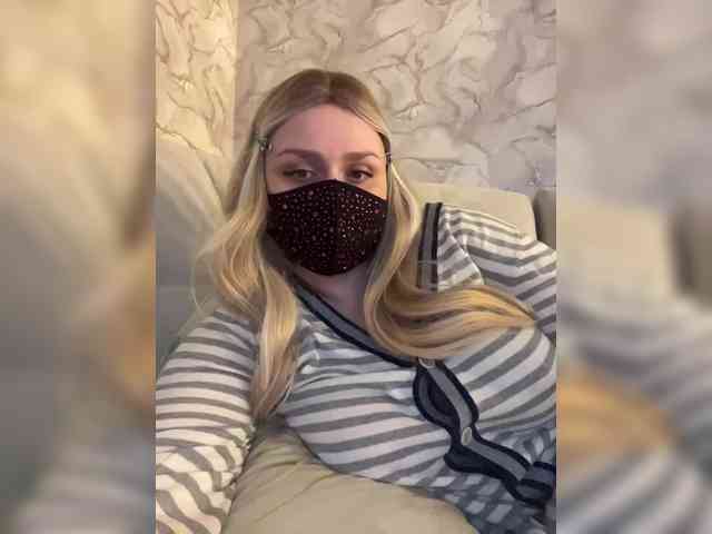linaaaz webcam
