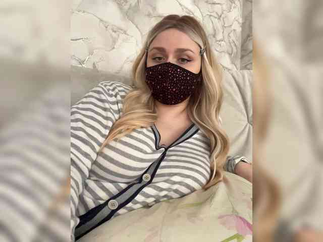 linaaaz webcam