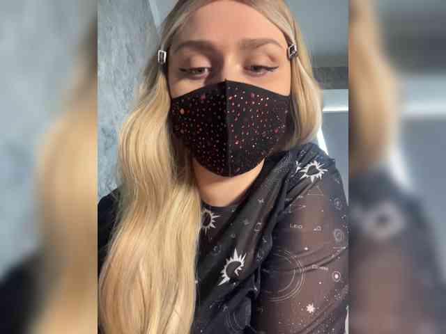 linaaaz webcam