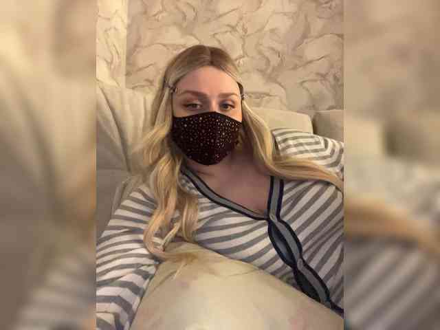 linaaaz webcam