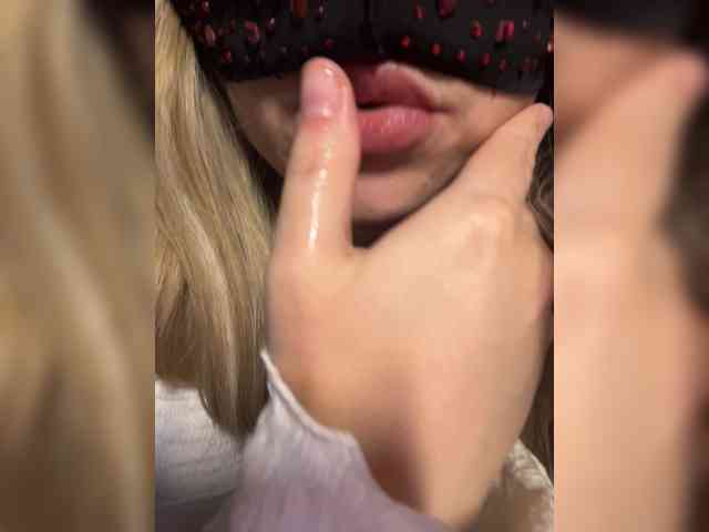 linaaaz webcam