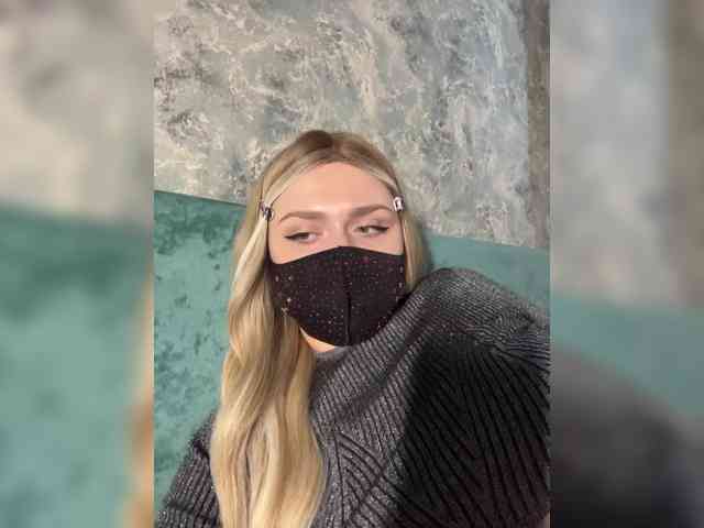 linaaaz webcam
