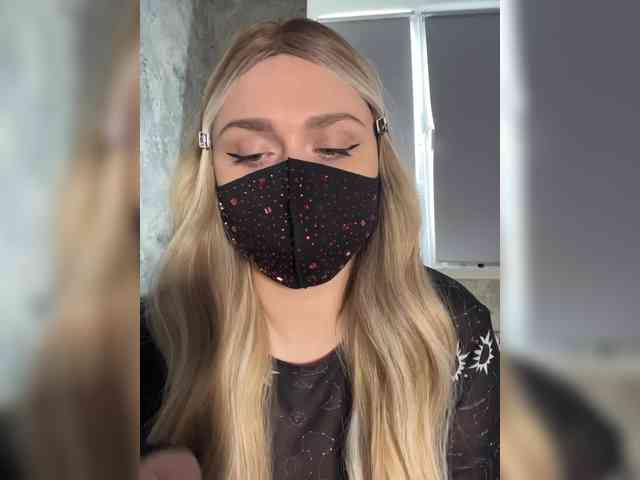 linaaaz webcam
