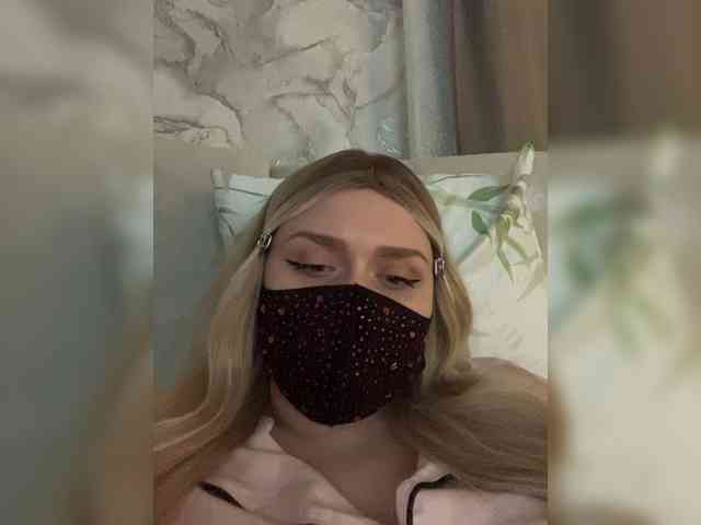 linaaaz webcam
