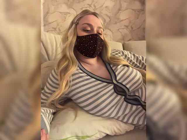 linaaaz webcam