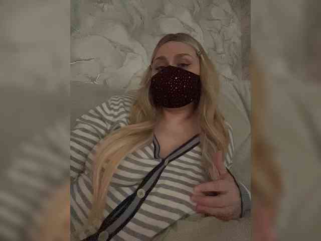 linaaaz webcam