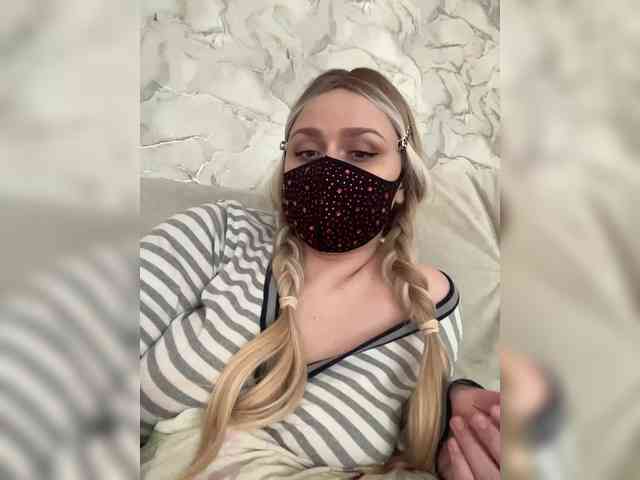 linaaaz webcam