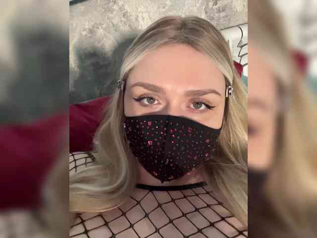 linaaaz webcam