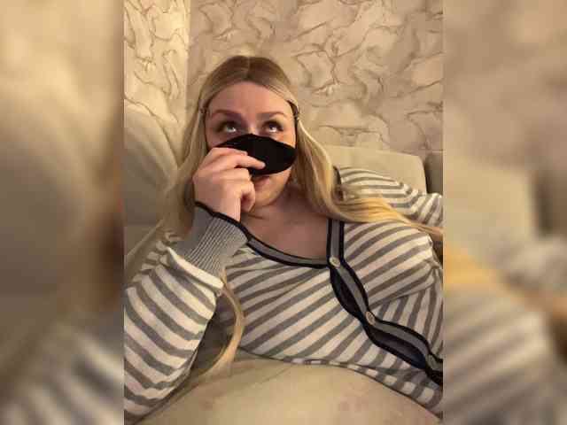 linaaaz webcam