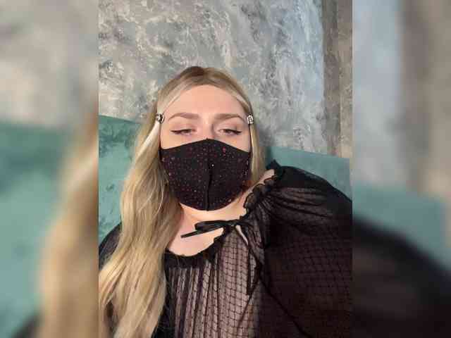 linaaaz webcam