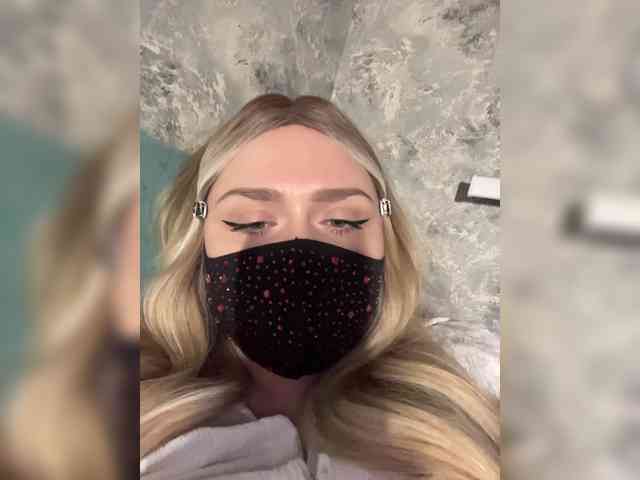linaaaz webcam