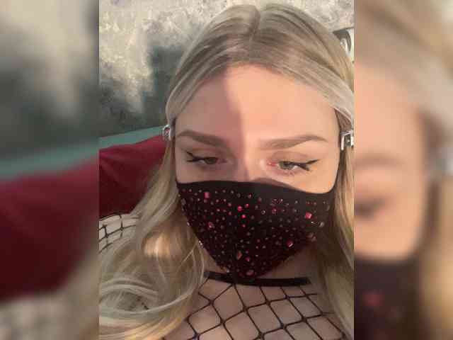 linaaaz webcam