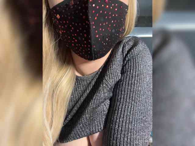 free voyeur cam Miminika-ice