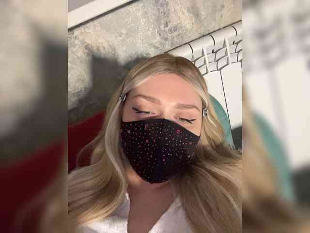 linaaaz webcam