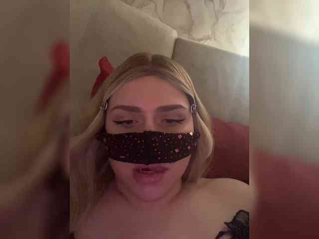 linaaaz webcam