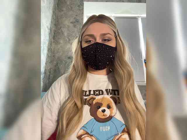 linaaaz webcam