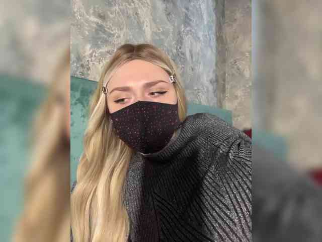 linaaaz webcam