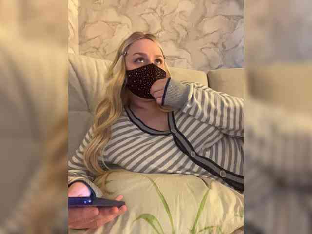 linaaaz webcam