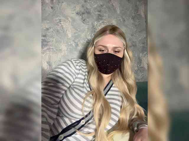 linaaaz webcam