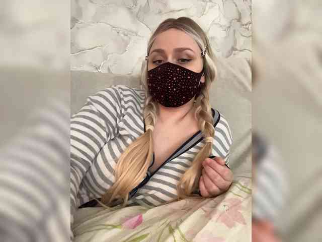 linaaaz webcam