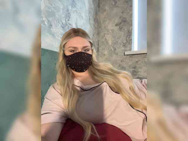 linaaaz webcam