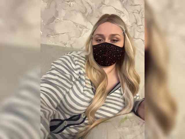 linaaaz webcam