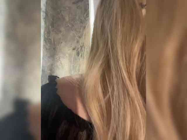 linaaaz webcam