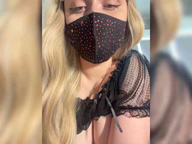 linaaaz webcam