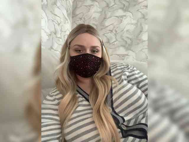 linaaaz webcam