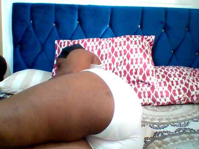Queenafrica webcam