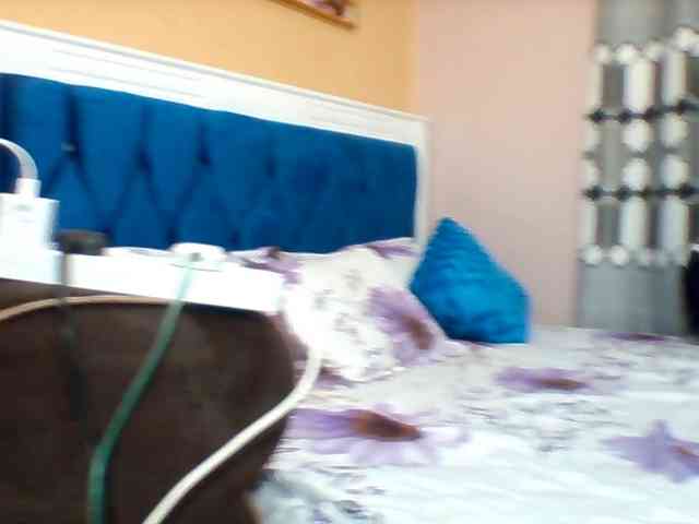 Queenafrica webcam