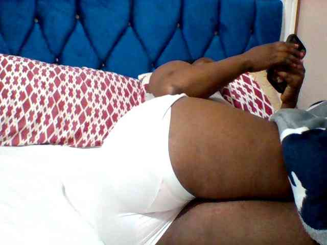 Queenafrica webcam
