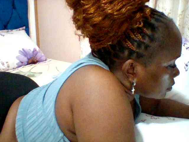 Queenafrica webcam